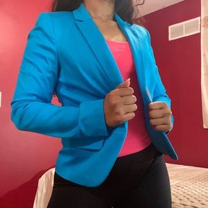 Bright stylish blazer !